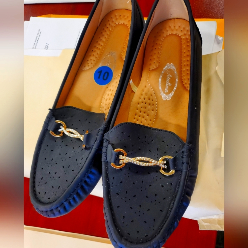Atalina Flats (New- UnWorn)